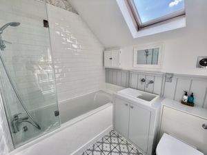 Photo 15- click for photo gallery